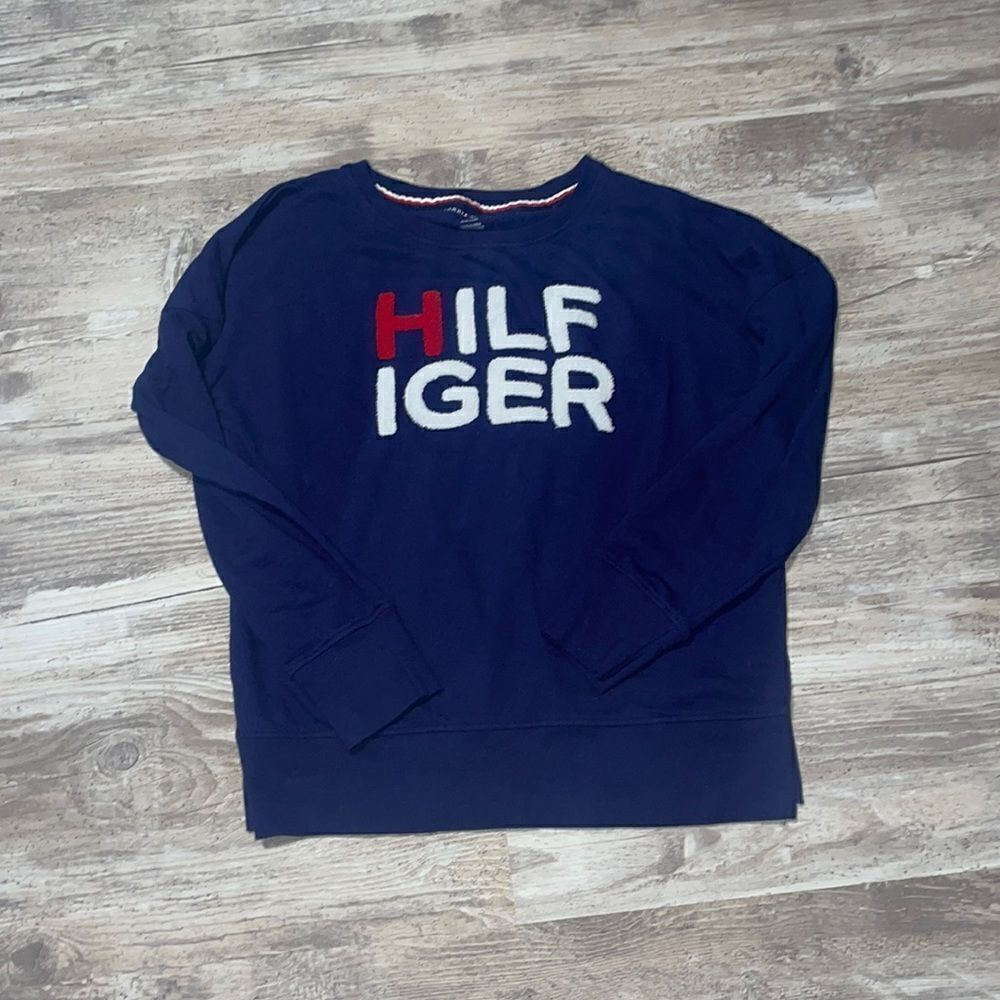 Tommy sweatshirt small